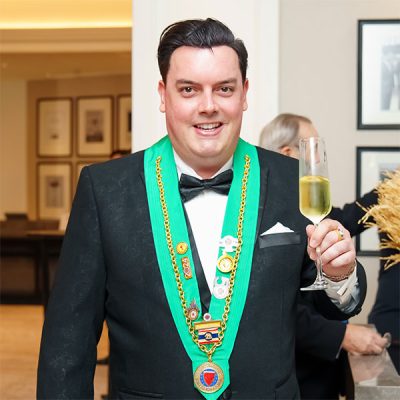 Raymond-Profile-webquality